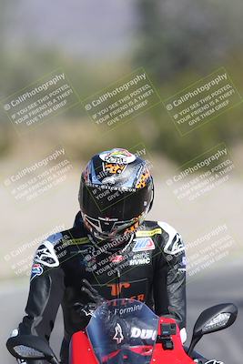 media/Oct-30-2025-Racers Edge (Thu) [[dabbdaf680]]/3-B Group/Session 2 Turn 2/